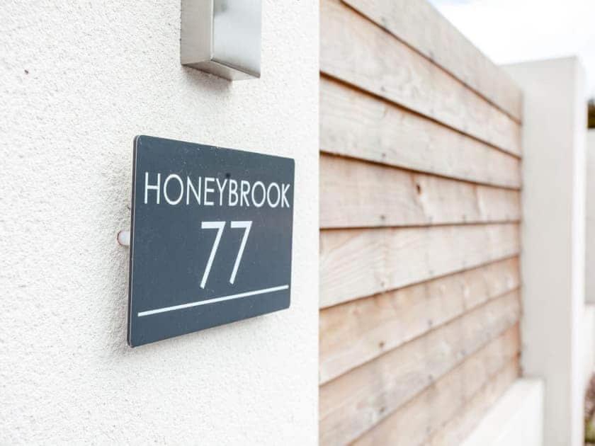Honeybrook - Cosey Detached Home, Modern, Spacious ทอร์คิ ภายนอก รูปภาพ